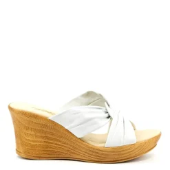 Onex Shoes Puffy / White